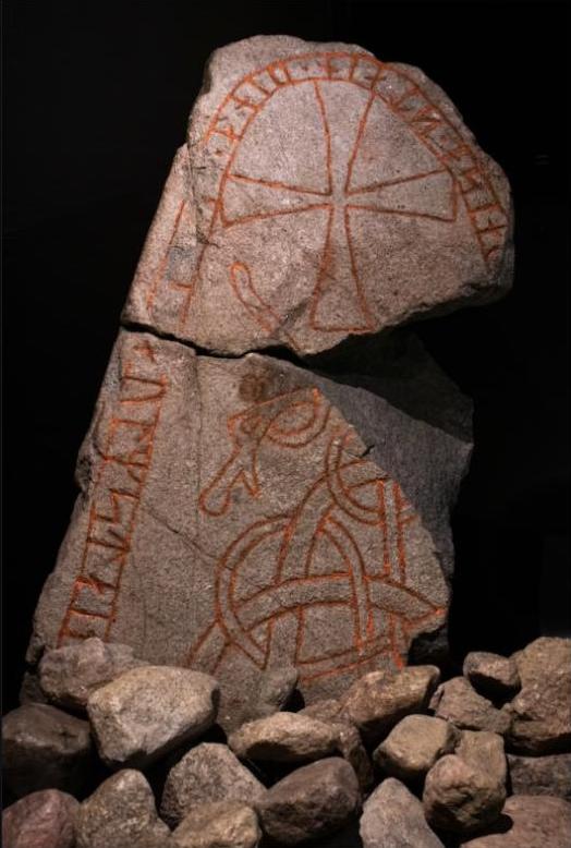 Runsten i vikingarummet